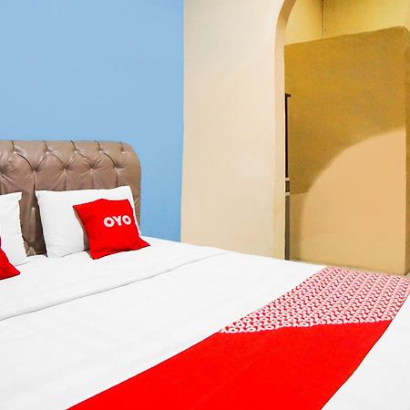 Oyo 92076 Sky Residence Cengkeh Medan Zewnętrze zdjęcie