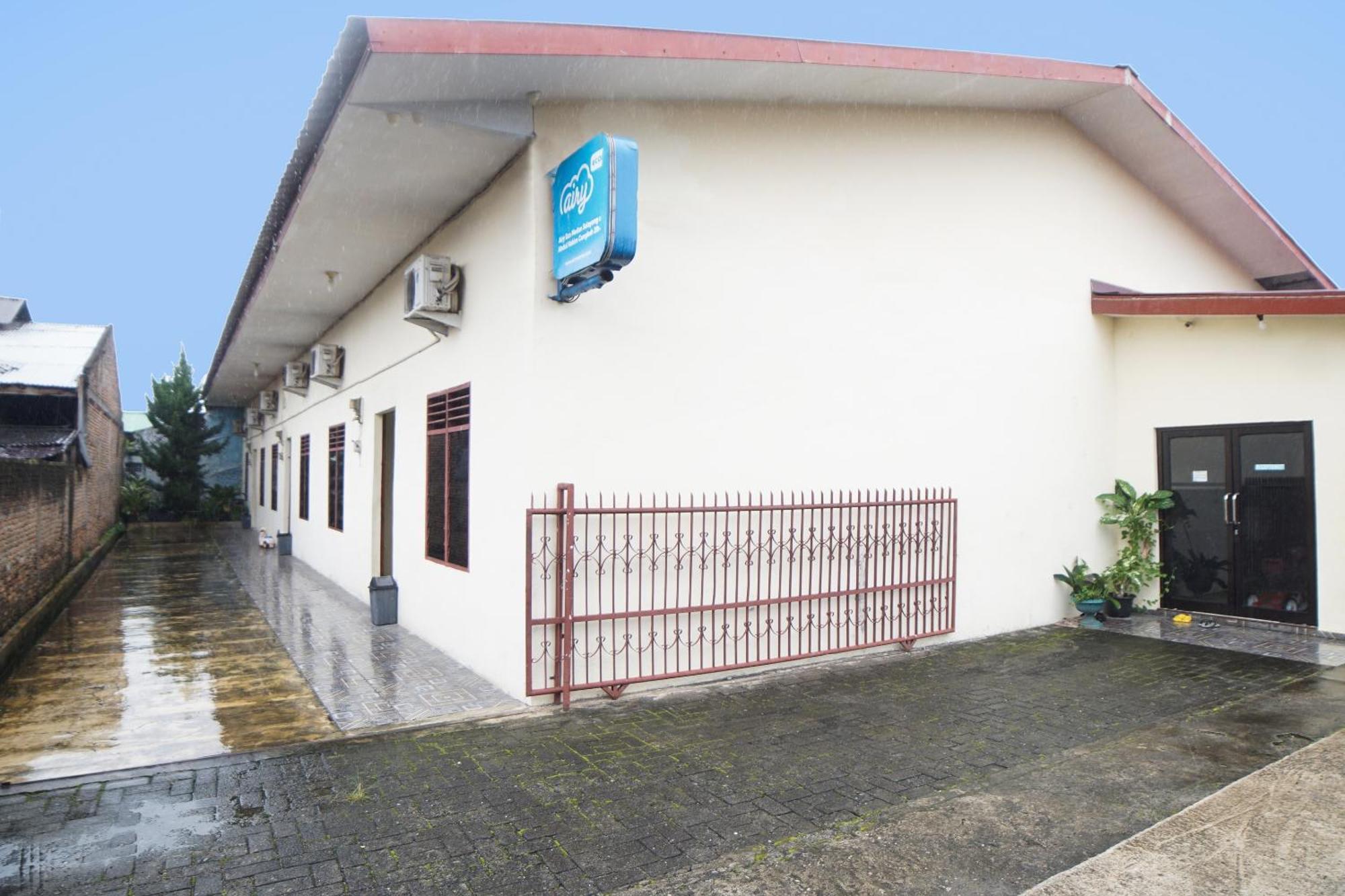 Oyo 92076 Sky Residence Cengkeh Medan Zewnętrze zdjęcie