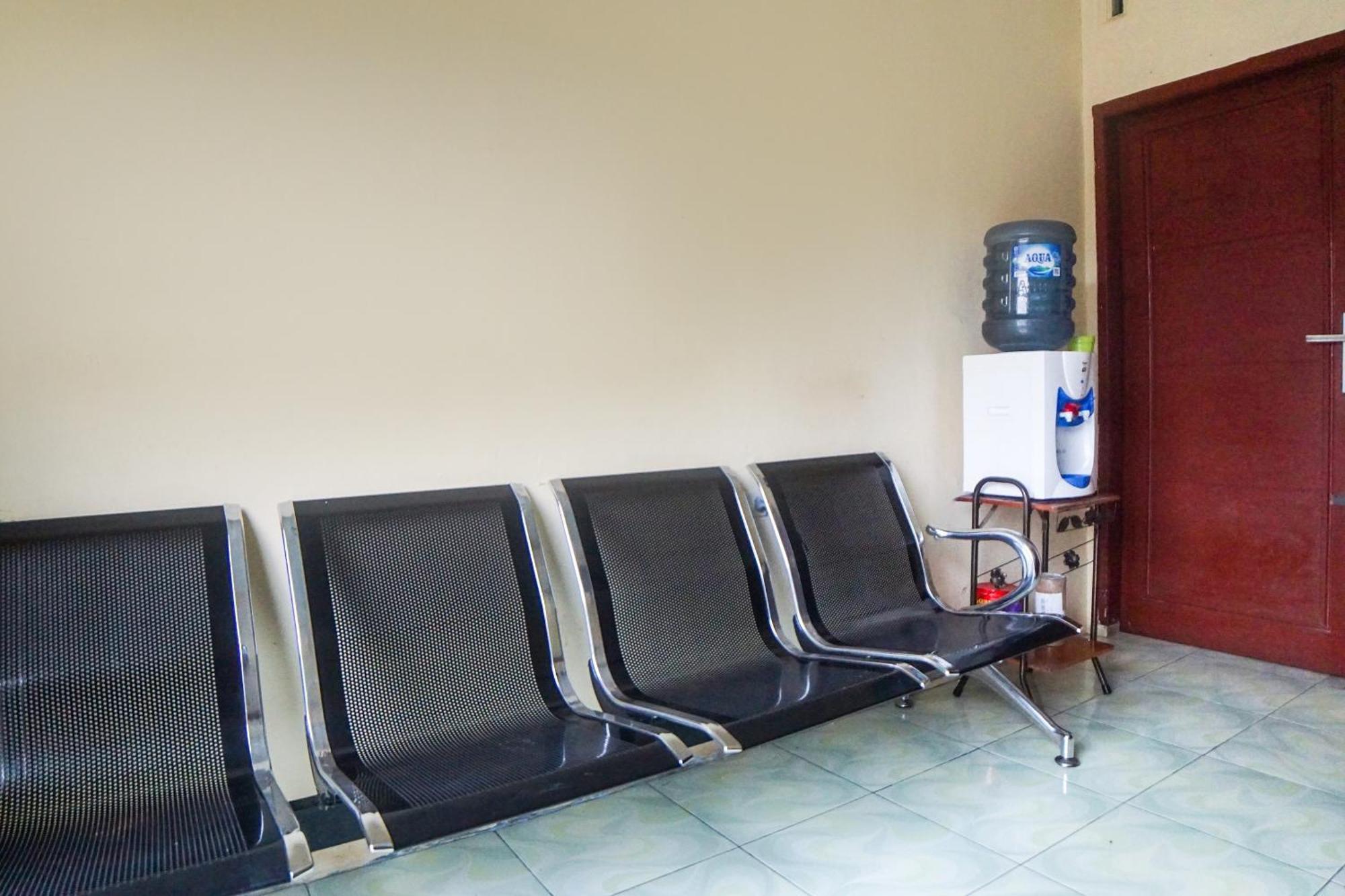 Oyo 92076 Sky Residence Cengkeh Medan Zewnętrze zdjęcie