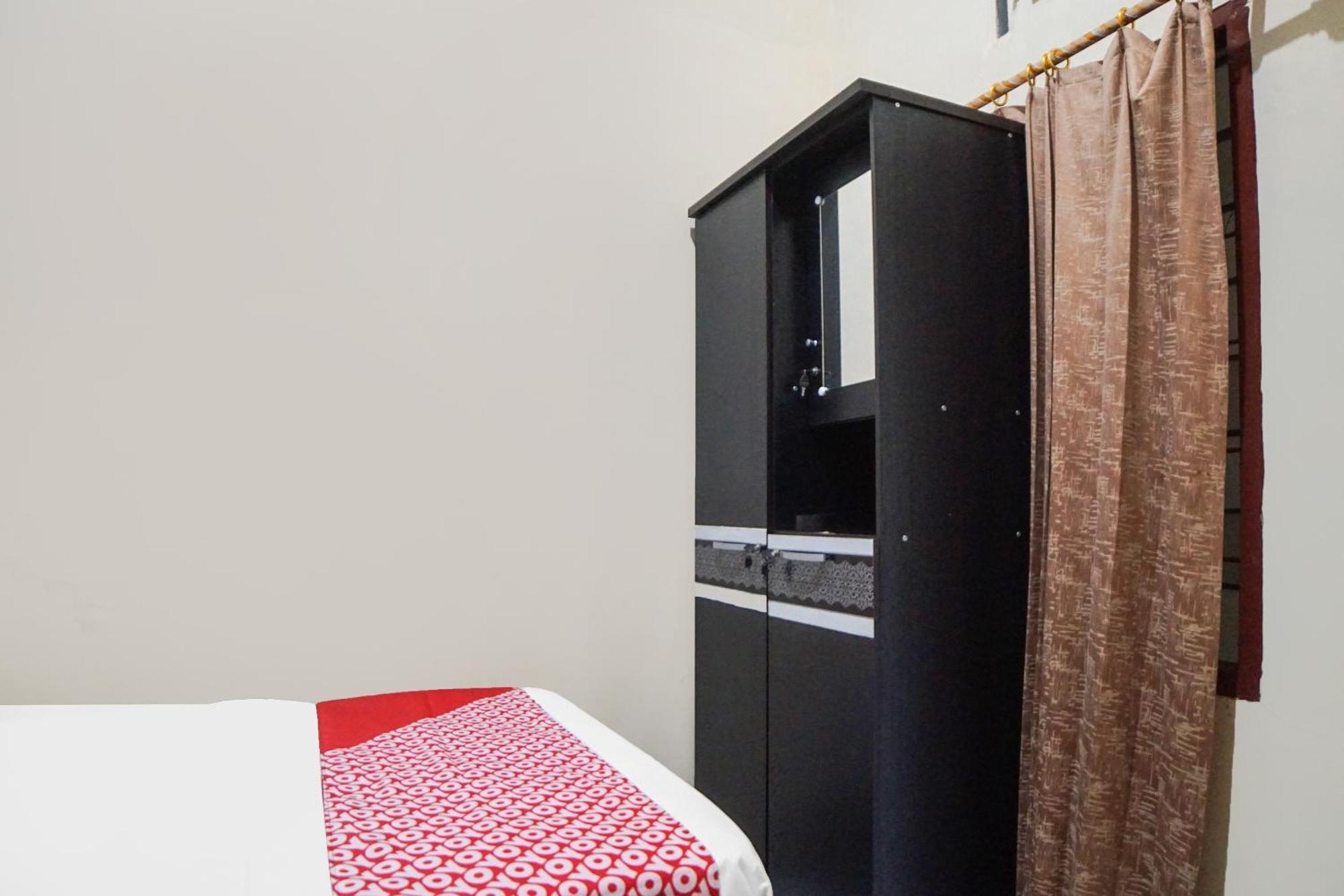 Oyo 92076 Sky Residence Cengkeh Medan Zewnętrze zdjęcie